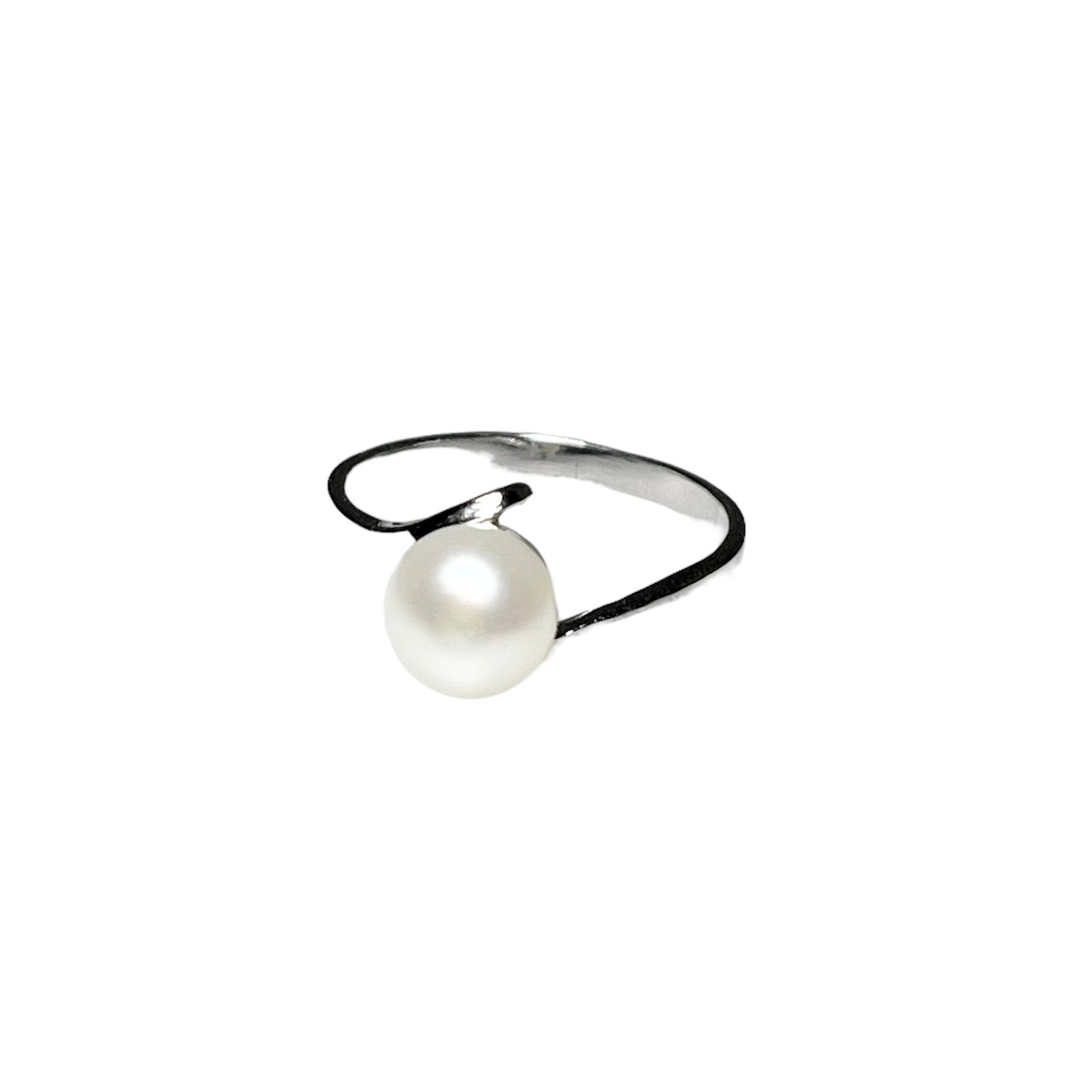 vintage silver ring set with fake pearl