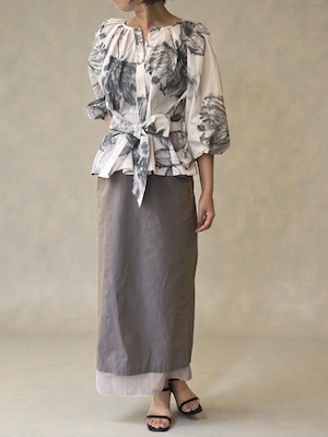 ポリホグシビッグフラワーブラウス