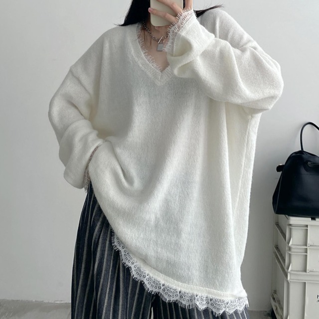 Lace v neck relaxed knit　V2091