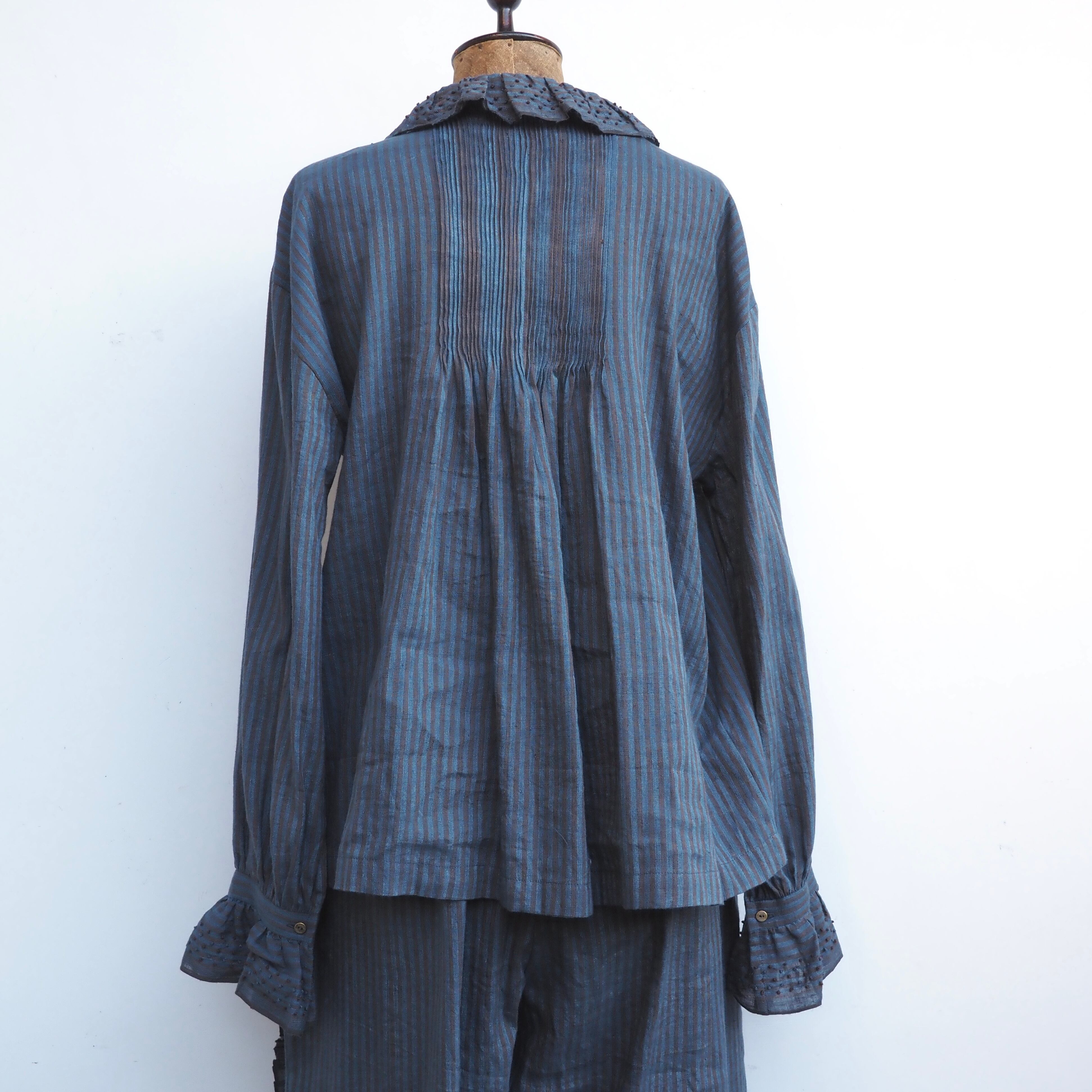 BUNON/Embroidery Frill Blouse /ブラウス(Brown×Blue strip)
