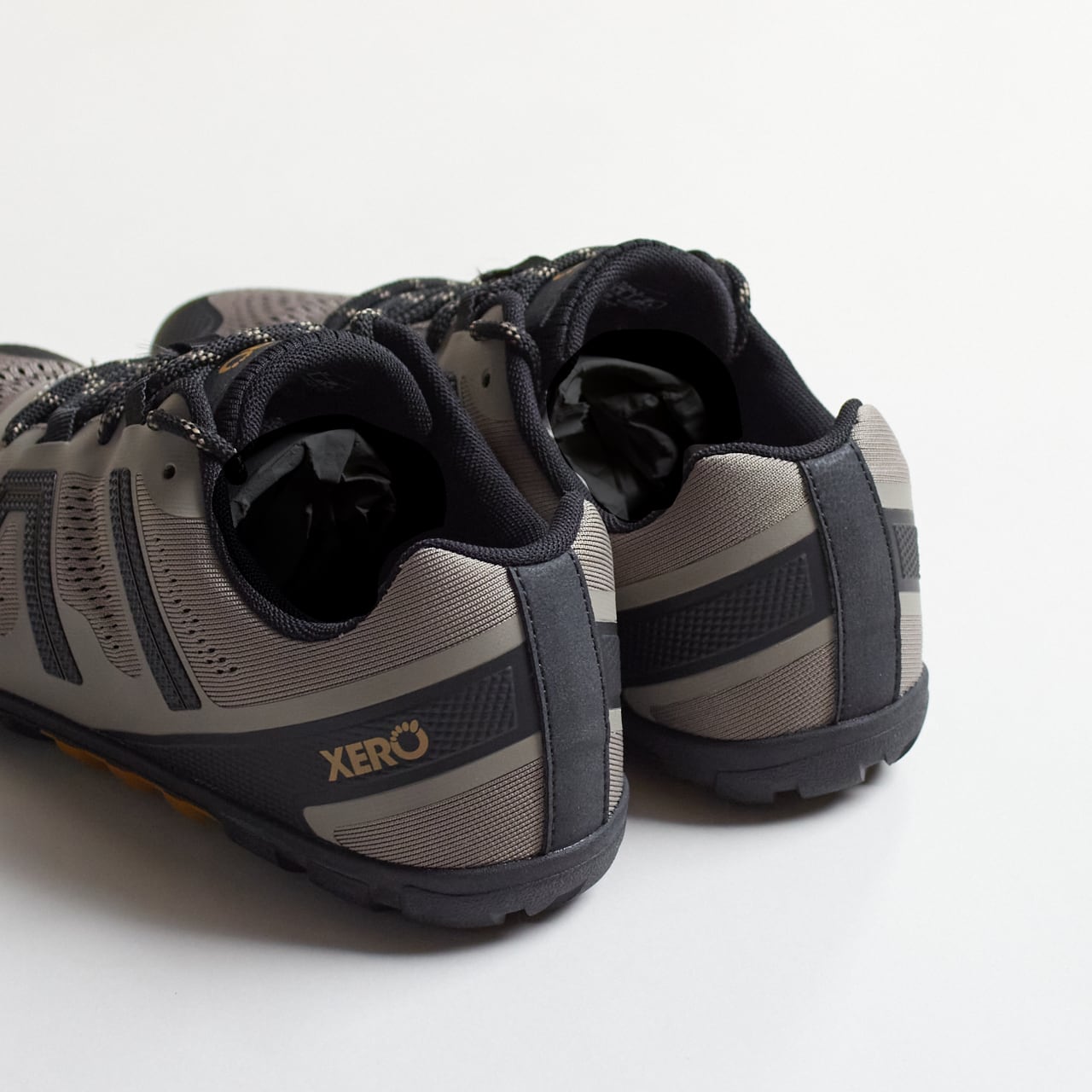 XERO SHOES（ゼロシューズ）MEN メサトレイル2 -フォールンロック