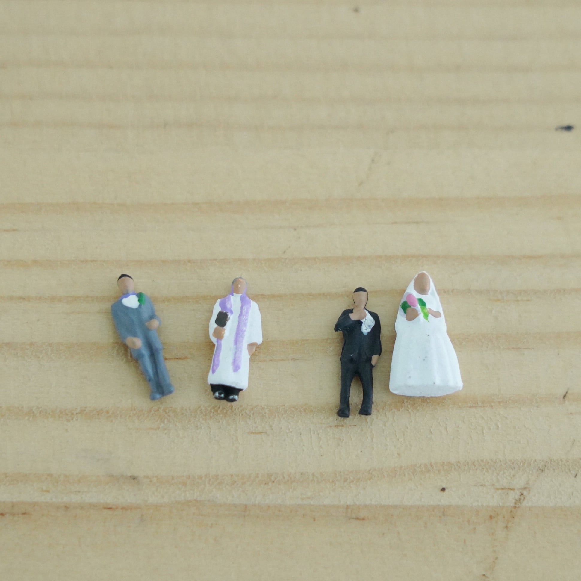 フィギュア】ジオコレ 結婚式の人 4個入り | 苔テラリウム専門ショップ道草