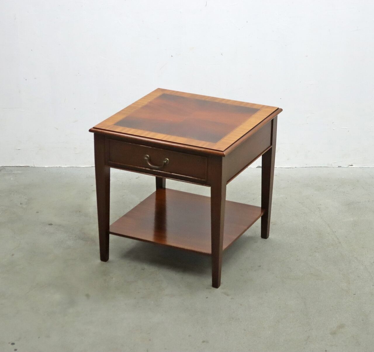 ヴィンテージ クラシカル マホガニー サイドテーブル 引き出し付き