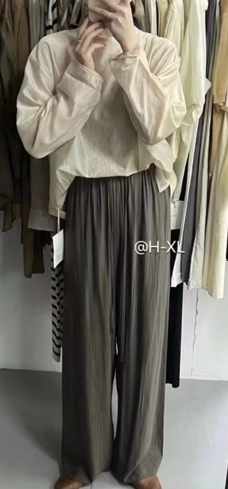 リラックスワイドパンツ　AJ22085-112