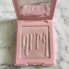 KYLIE COSMETICS カイリーコスメティクス 即日発送】【 KYLIE COSMETICS 】 PRINCESS PLEASE カイリー