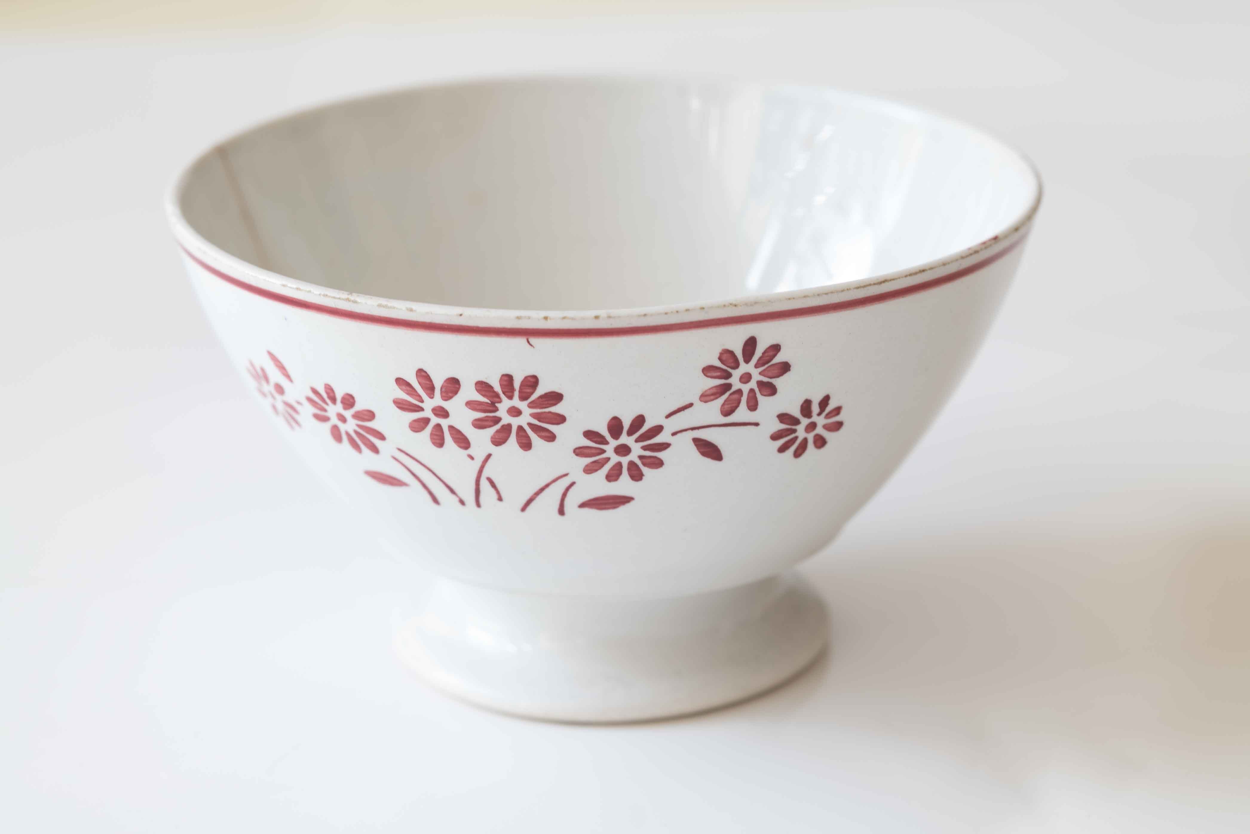 Luneville(リュネヴィル)製 大きな古いタイプ 赤い小花柄