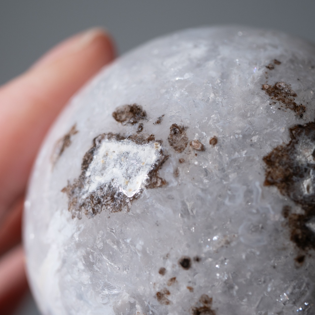 ドゥルージー アゲート ホワイト【φ5.0cm】 / スフィア