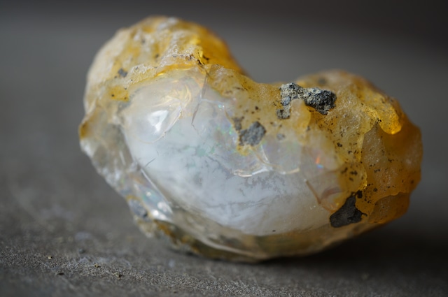 エッグ・イン・オパール Opal Egg 2273