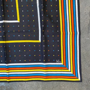 USED square design scarf
