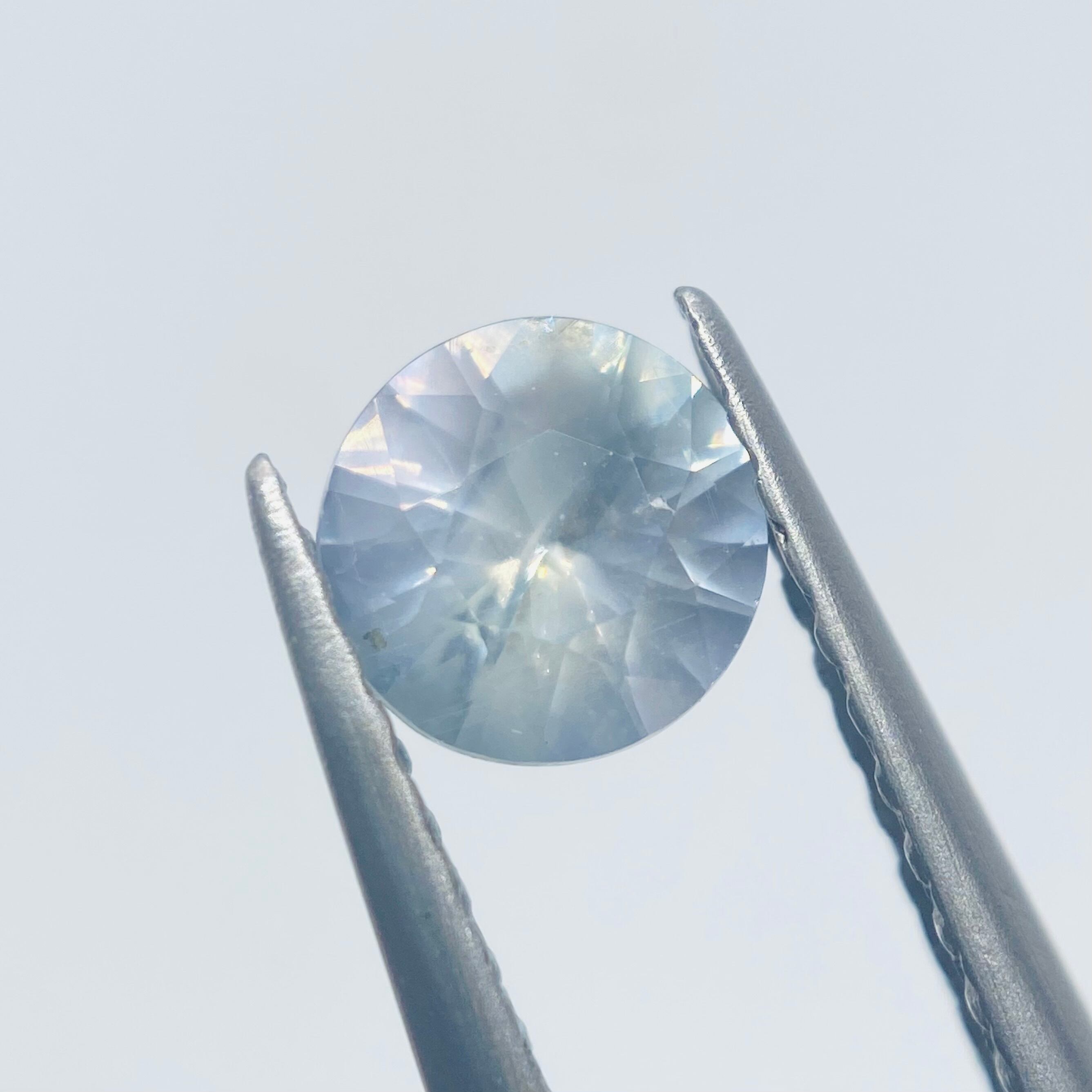 白銀　モンタナサファイア