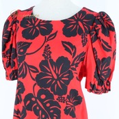 フラダンス 衣装 ワンピース ドレス ブラック系 レッド系 ツーカラー ハイビスカス柄 モンステラ柄 パフスリーブ フリル かわいい 鮮やか 華やか 明るい 赤 黒 ハワイアンダンス レディース ハワイアン アロハ ハワイアンプリント ダンス レッスン 練習