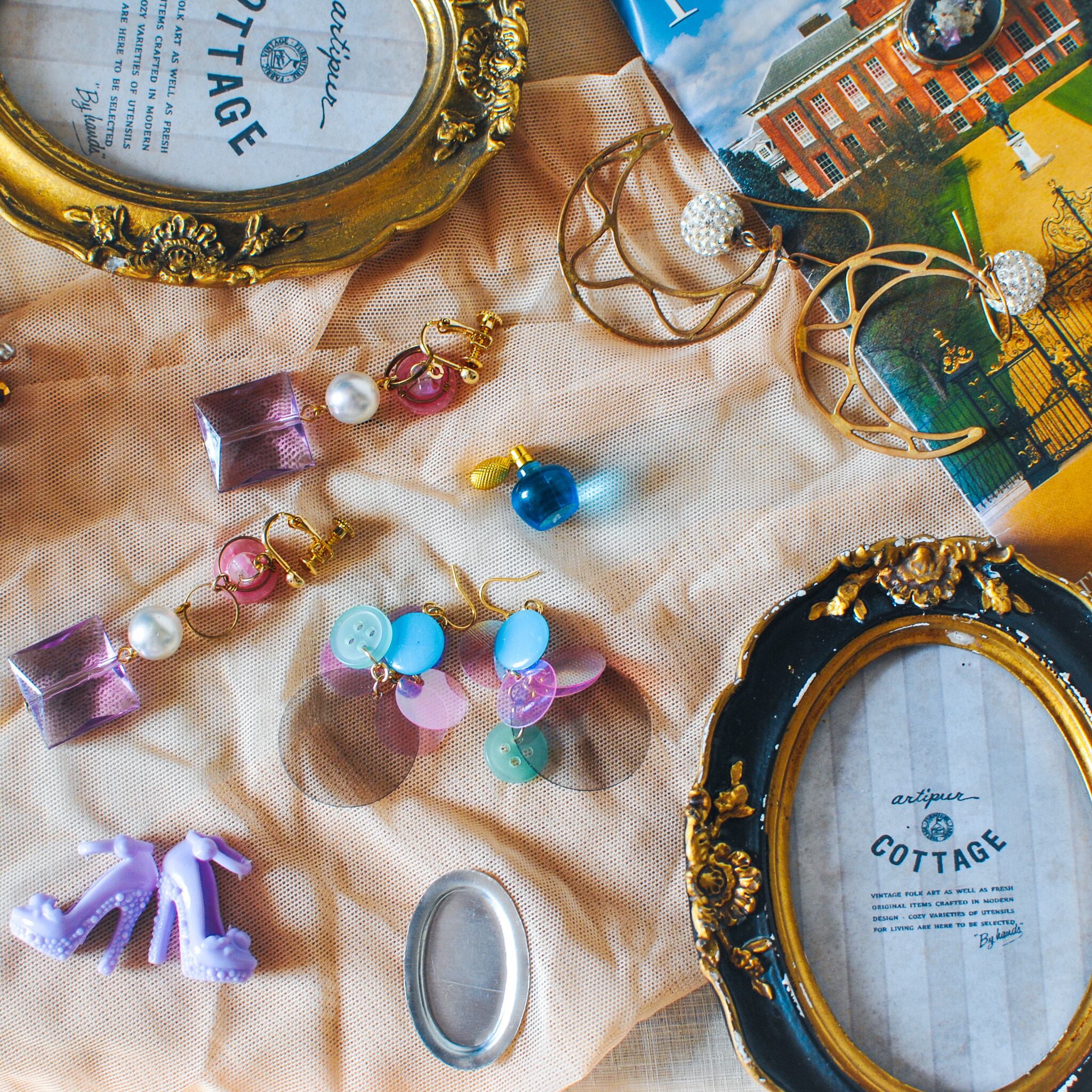 ヴィンテージ 硝子のフォトフレーム63センチ小道具