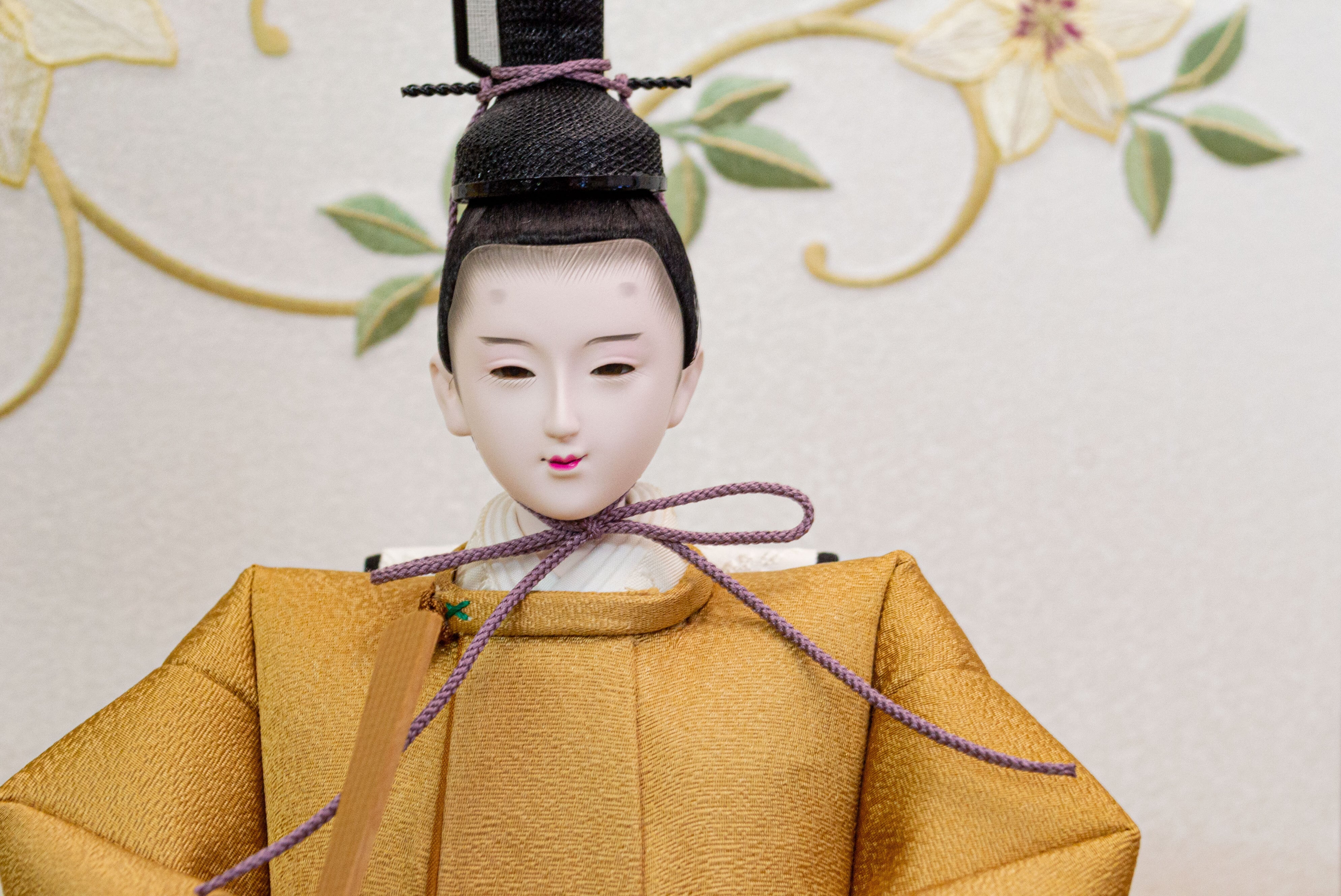 清水久遊　親王飾り「螺鈿 百丸菊」