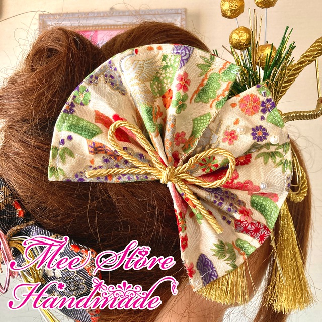和姫リボン扇子の髪飾り（白系・一点物）　お祭り、成人式、七五三、結婚式、和装、和柄