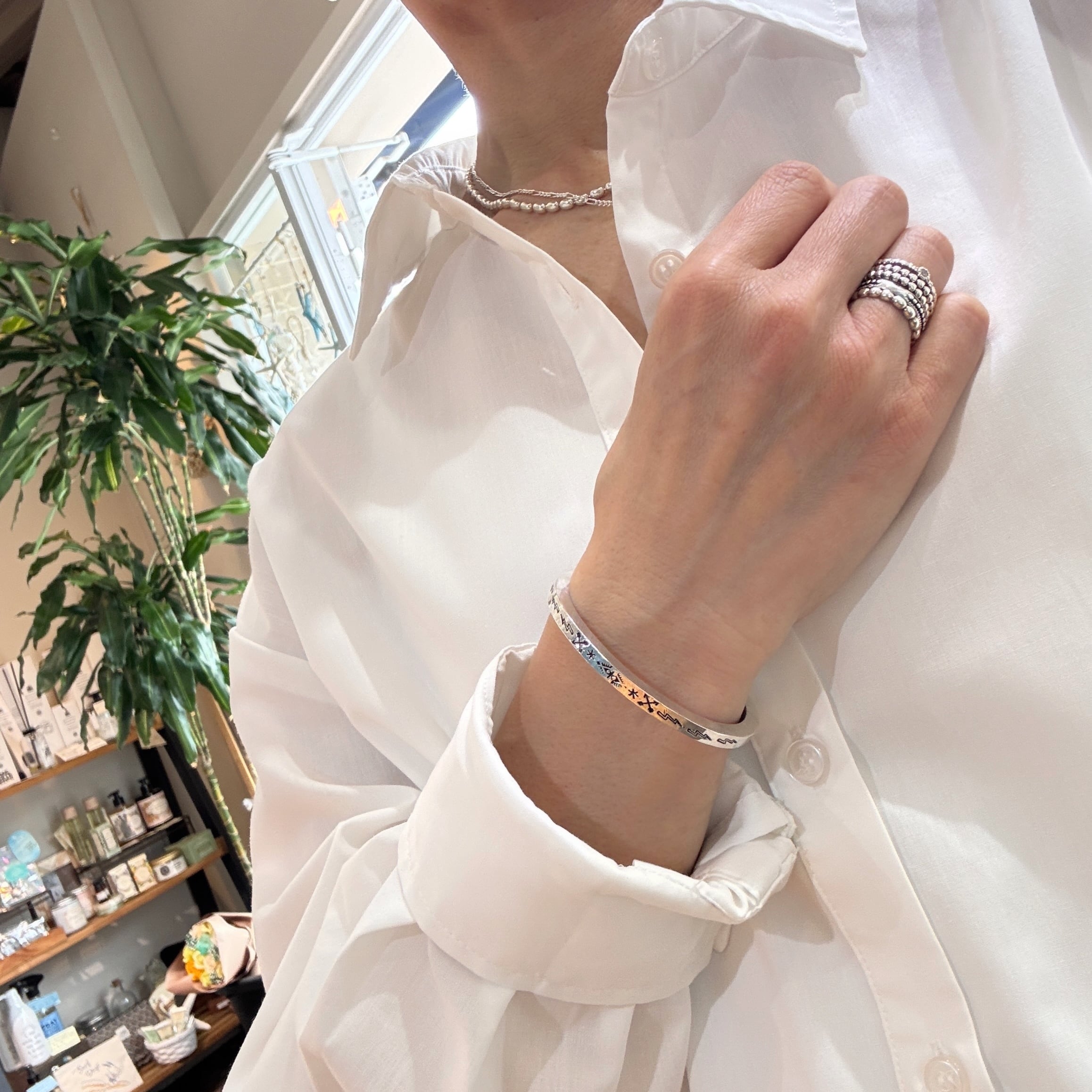 Indian Jewelry 》一点物 サンダー アロー スタンプワーク バングル