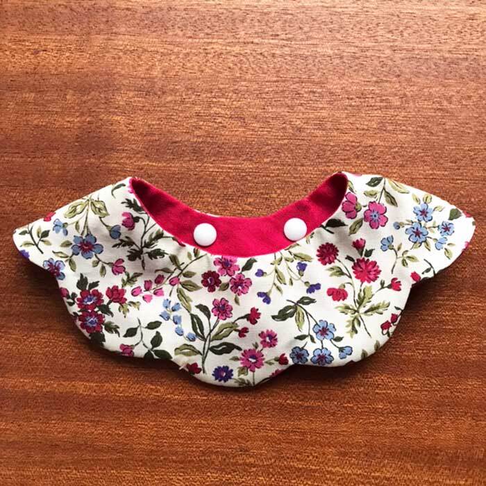 CAT BIB カラフルフラワー×サックス 猫首輪 スタイ首輪 もくもく