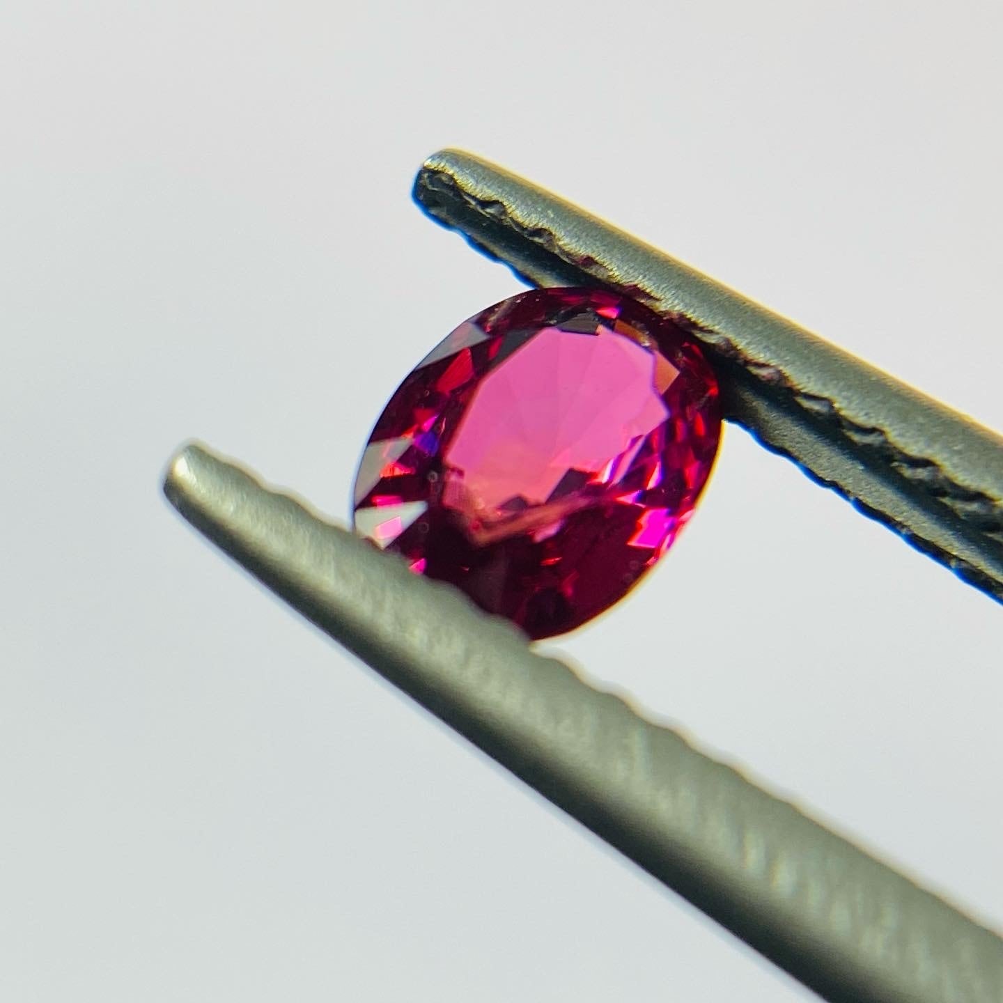 ミャンマーモゴック産 希少スピネル3