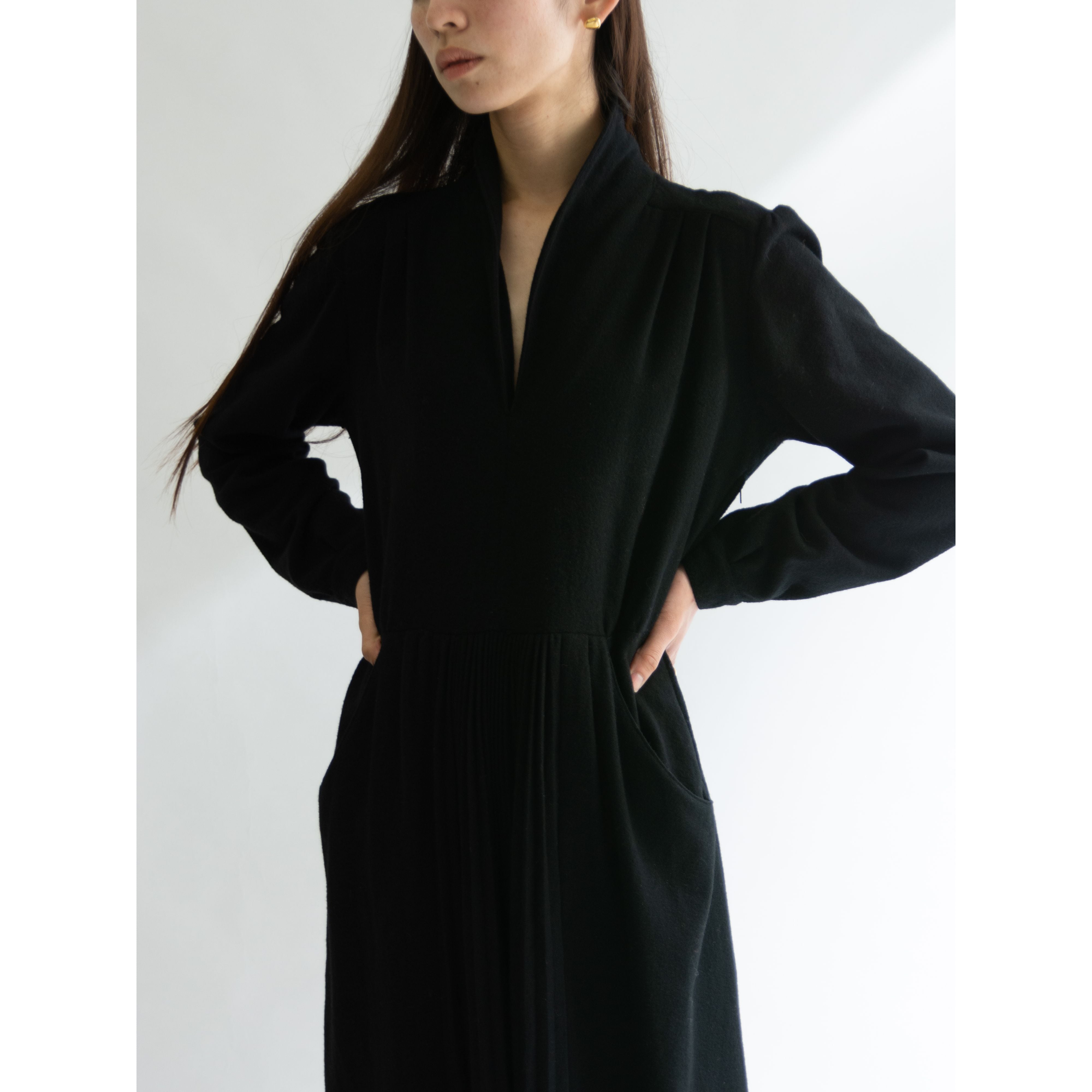 【Made in Italy】Pleated wool dress（イタリア製 ウールプリーツドレス ワンピース）12b