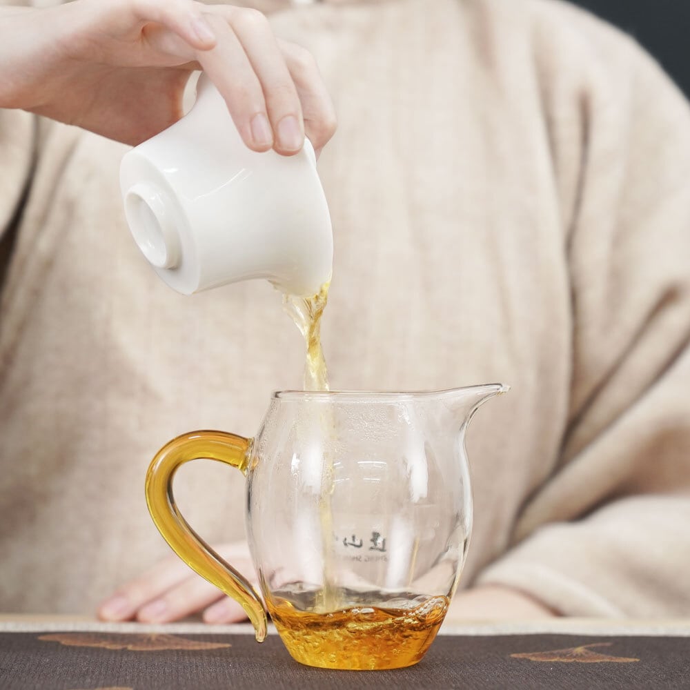 正山堂・源起1568 100g缶（無煙型正山小種） | 正山堂日本