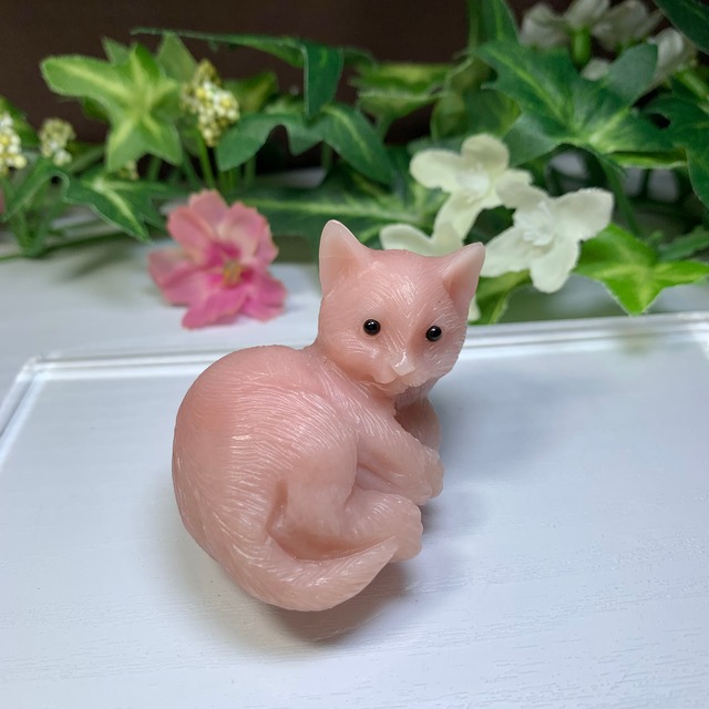 24.ピンクオパール猫・インテリア