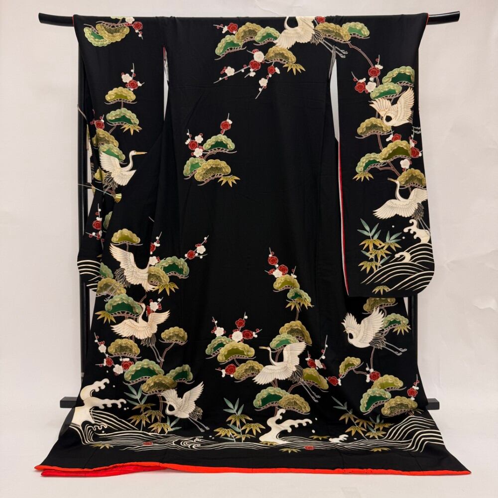 本振袖 引き振袖 黒 正絹 花柄 古典 刺繍 結婚式 裄70.8cm 身丈198cm 花嫁衣装 2Lサイズ 6686