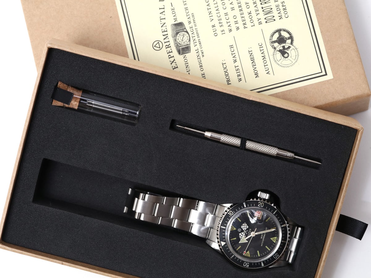 WMT ダブルエムティー WMT WATCHES Royal Marine - Racer / Limited