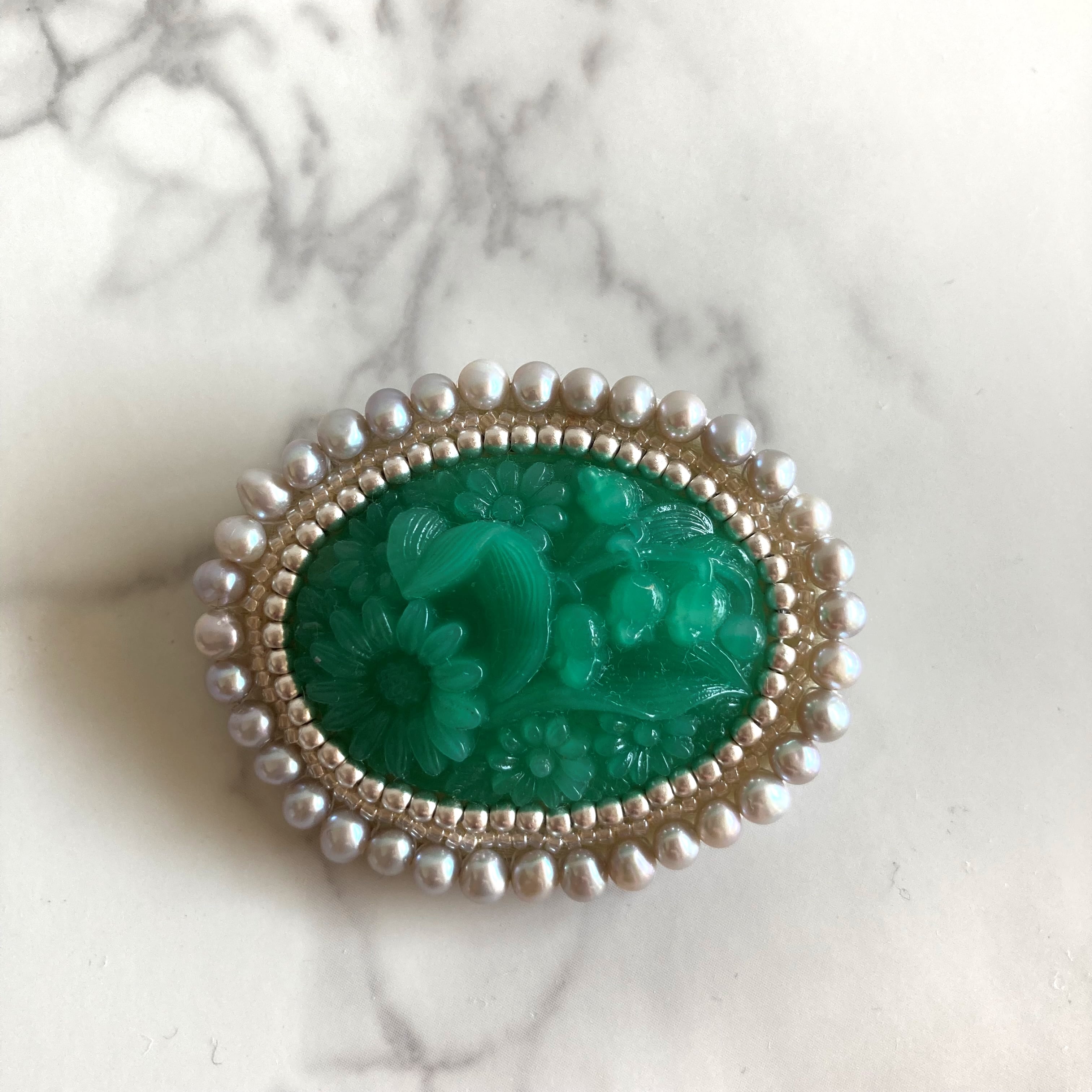 ビーズ刺繍】フラワーレリーフ・ブローチ | sararito