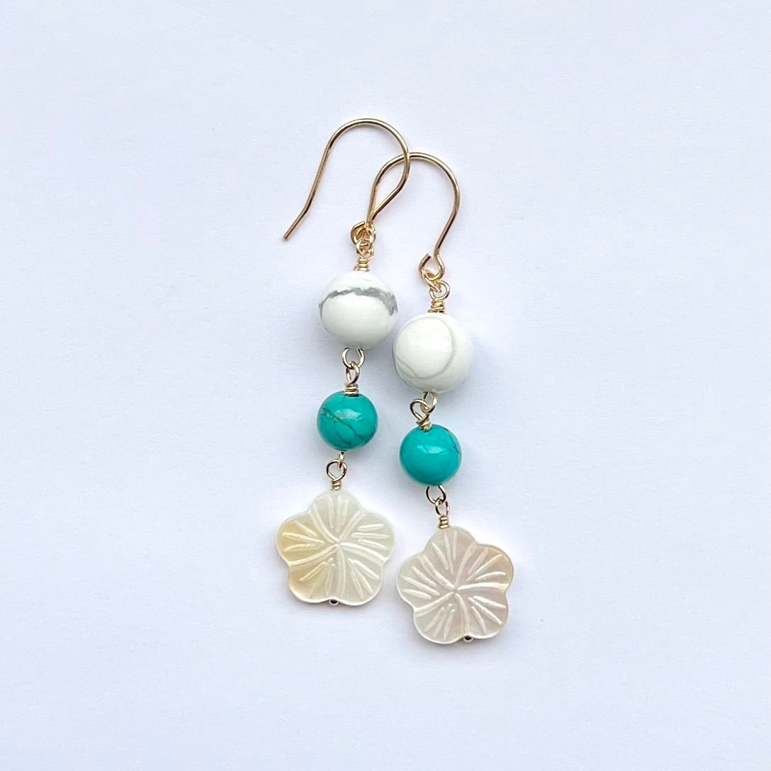 ターコイズ フラワーカービング ピアス 14kgf 花 パーツ ゴールド