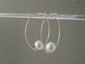 CIRCULAR MOTION Pierced Earring Hoop 2