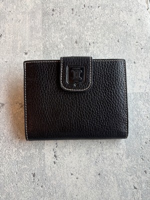 CELINE フラップトリオンフ型押し レザーがま口財布 ブラック②