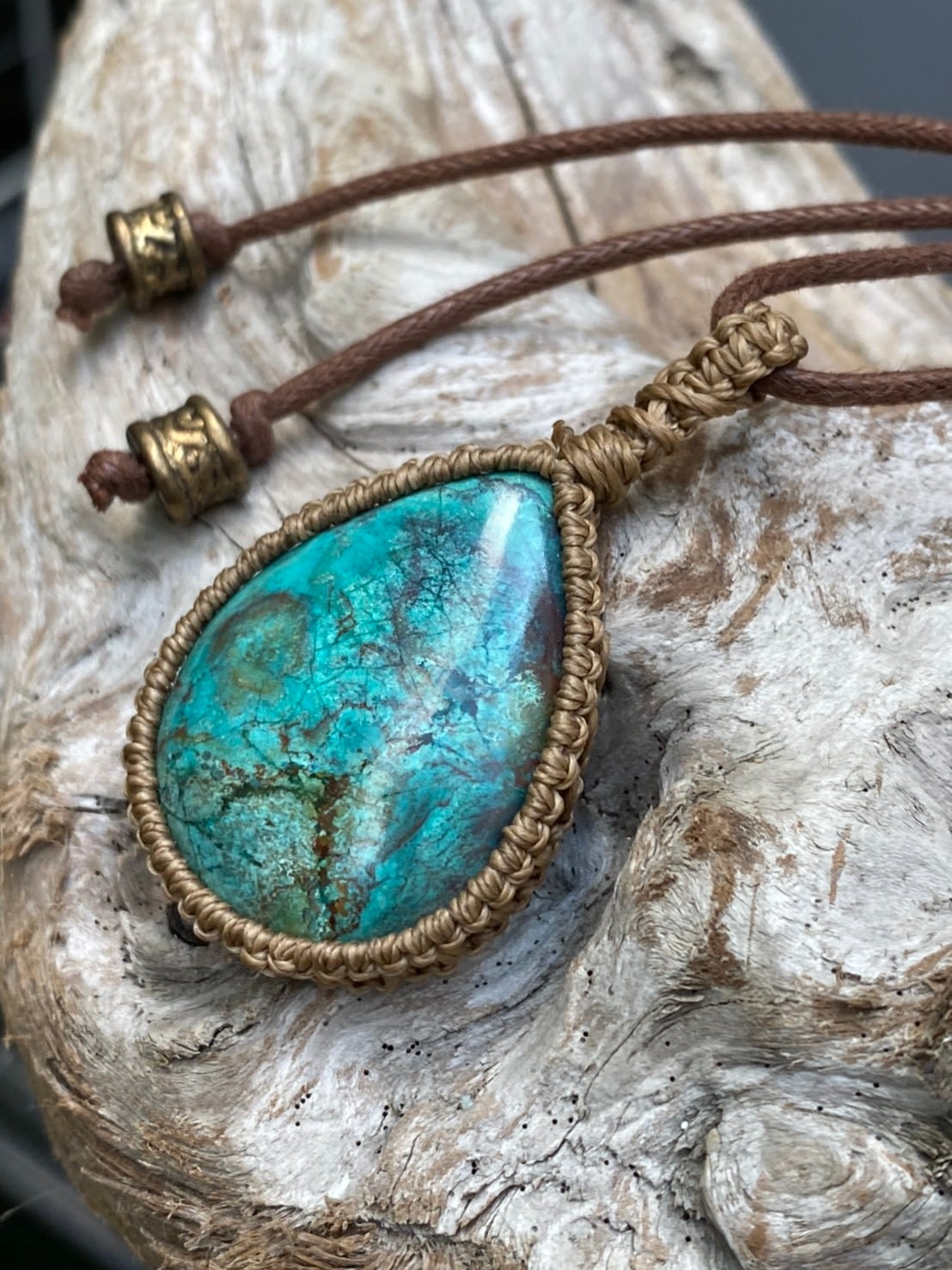 天然石クリソコラ マクラメネックレス | BEACH