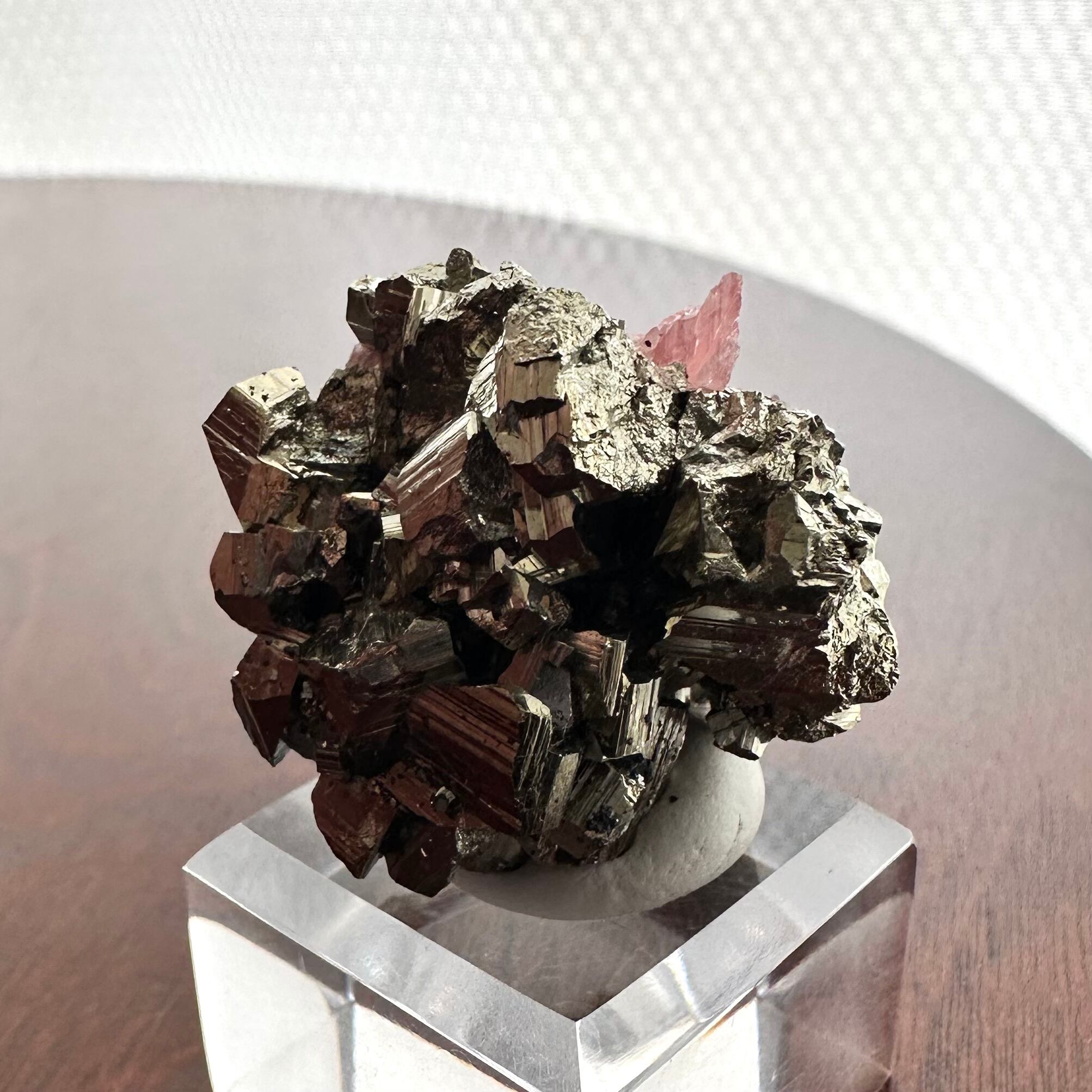 ロードクロサイト / パイライト【Rhodochrosite with Pyrite】中国産