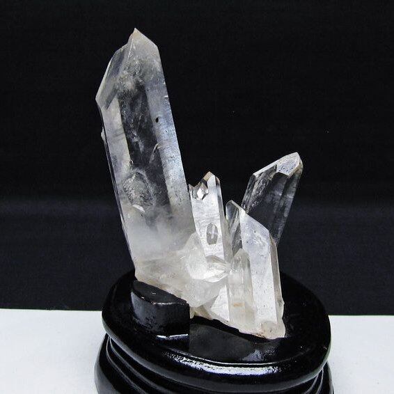 水晶 クラスター マダガスカル産 台座付属 水晶 原石 一点物 172-4332