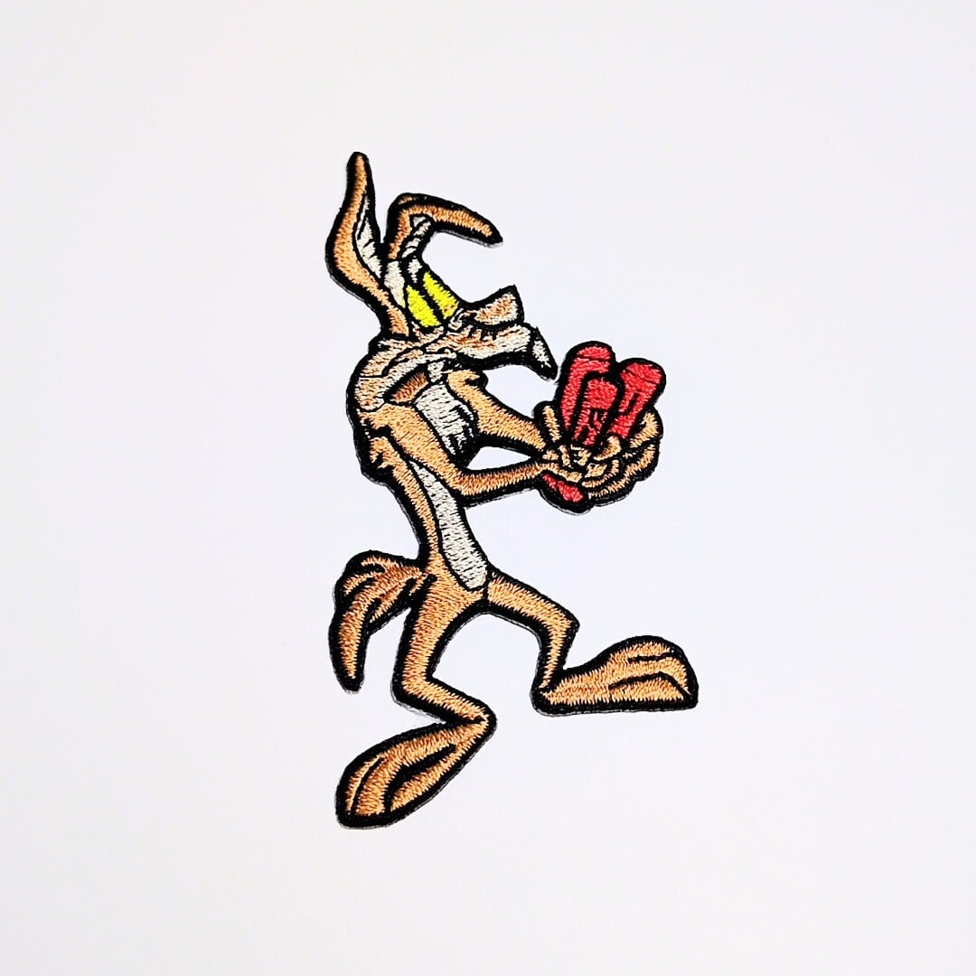 送料無料! ★刺繍アイロンワッペン★【Looney Tunes / ルーニーテューンズ 】 ワイリーコヨーテ / 爆弾〚アメリカン雑貨 アメトイ〛
