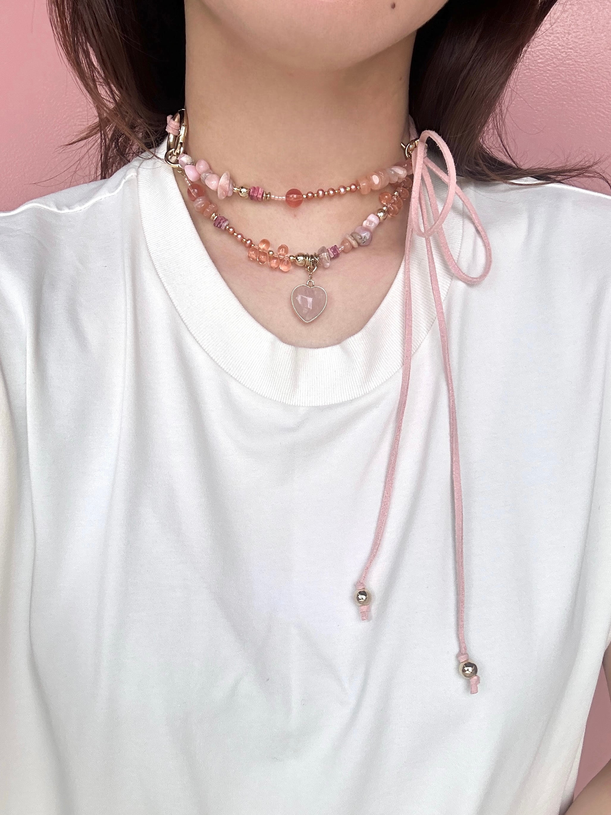 maison howl ハンドメイド ネックレス　チョーカー　キキララ ピンク Rose quartz heart charm leather choker. | maison HOWL