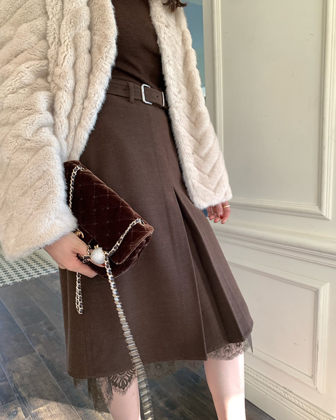 レースヘムフロントスリットスカート A25319