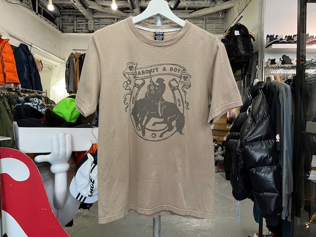 NUMBER NINE 07SS ABOUT A BOY RODEO TEE BEIGE 2 94625