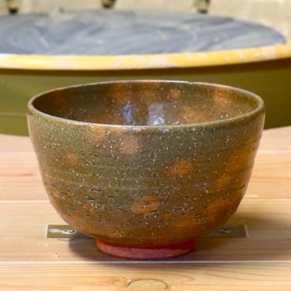 抹茶碗 松灰釉 | 京焼窯元 橋本城岳