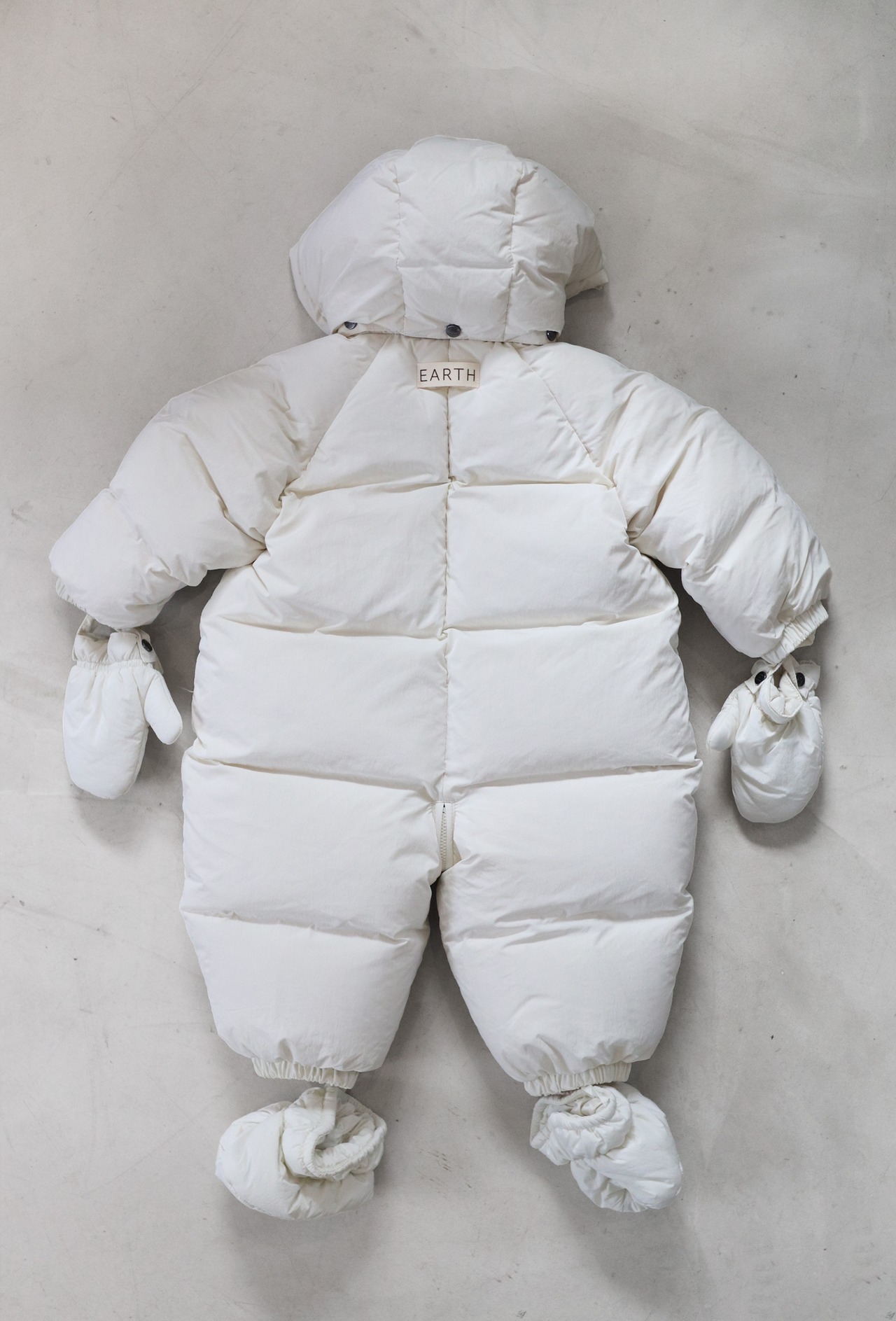 【AW26ご予約】EARTH THE ARCHIVE / Padded jumpsuit