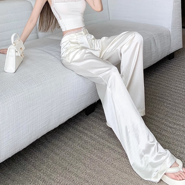 【送料無料】 ワイドパンツ 2色 フレア Aライン ガウチョ ボトム ロング ロング丈 通気性 冷感 レース 薄手生地 光沢感 かわいい 大人可愛い 大人女子 綺麗 シンプル カジュアル 大人 上品 おしゃれ お洒落 こなれ感 ラフ エレガント コンサバ 着痩せ レディライク ヘルシー 無地 夏 20代 30代 40代 レディース 女性用 ママ デート お出かけ 女子会 お呼ばれ 休日 お茶会 授業参観 着回し 普段使い ファッション コーデ スタイル 楽ちん 体型カバー 定番 デイリーユース