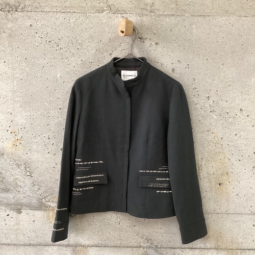 White stitched stand-collar jacket