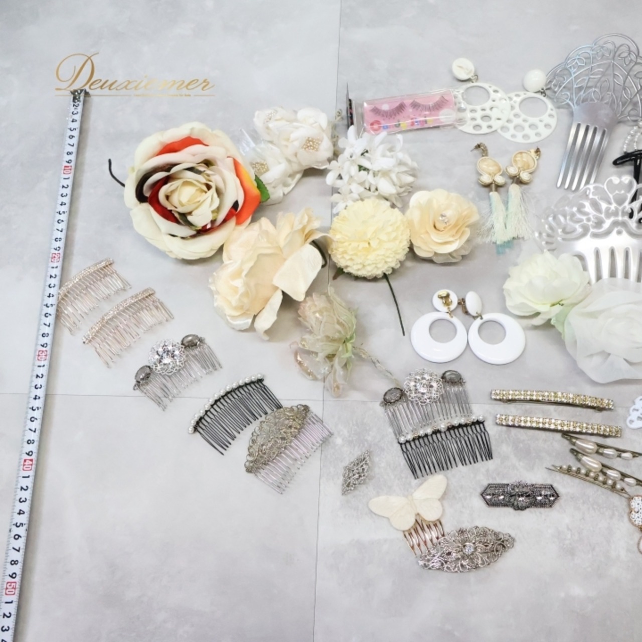 フラメンコ 小物 小道具 アバニコ ペイネタ ピアス イヤリング フローレス ヘアピン 扇子 花 薔薇 ホワイト系 白 アクセサリー まとめ売り セット 小物セット イベント用 舞台用 ダンス用 白系 コスチューム 豪華 ヘアピン 花飾り おしゃれ お得セット