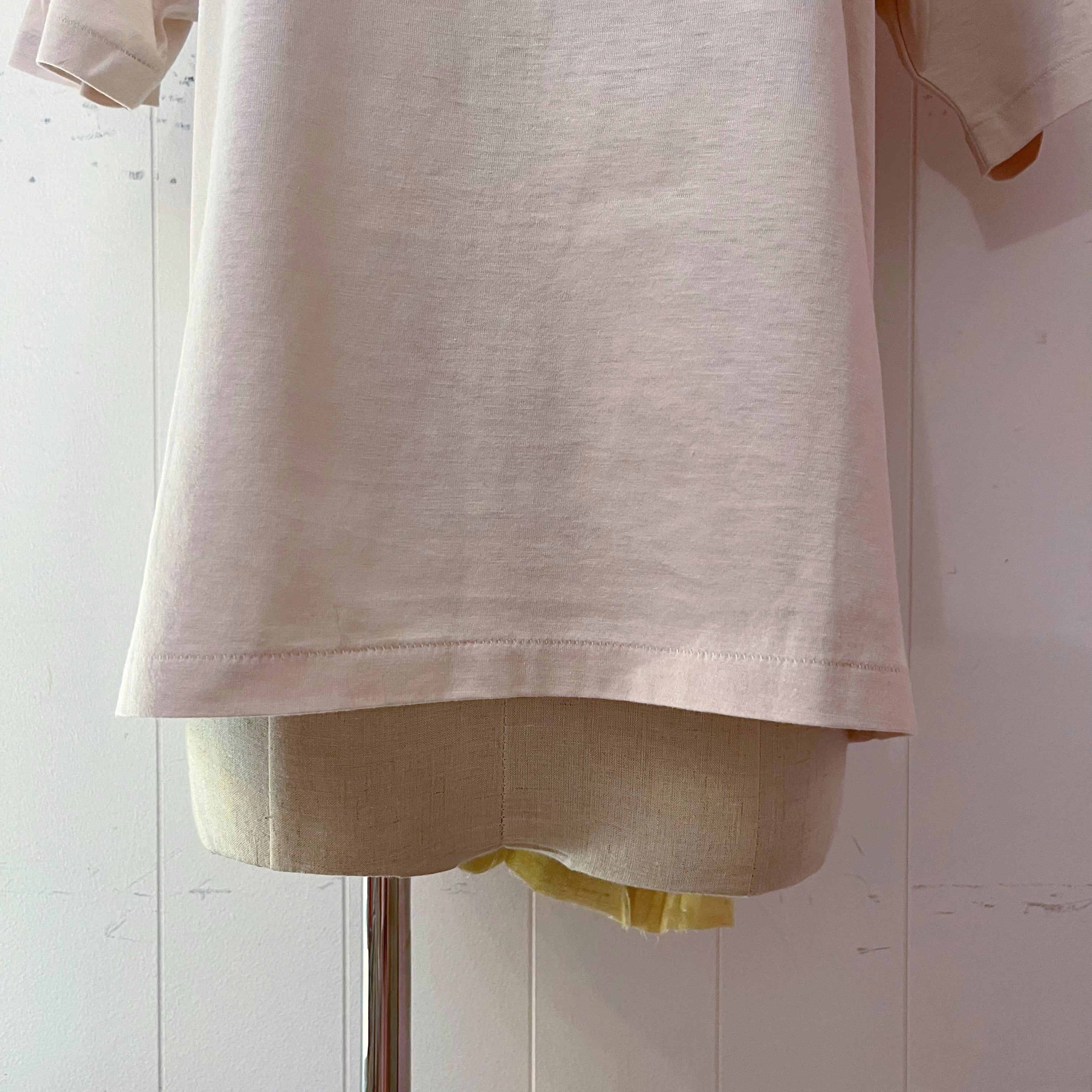 ribbon rose beige T-shirt