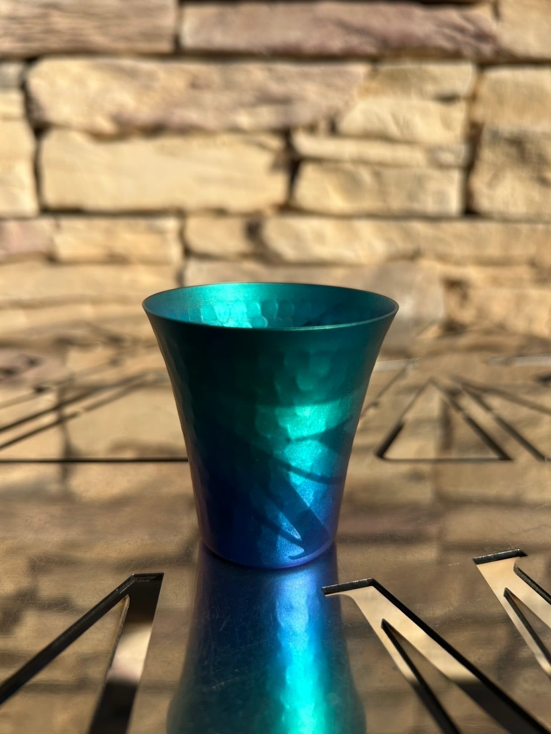 【IDEA SEKIKAWAアイデアセキカワ】鎚目チタンぐい呑み