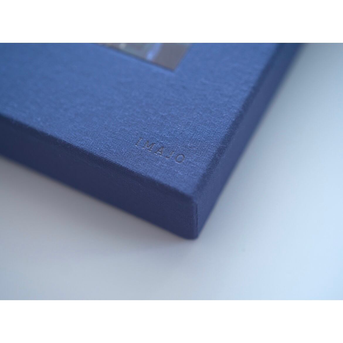 写真集『HALF × HALF』BOXセット  ver.05 （サイン入り）