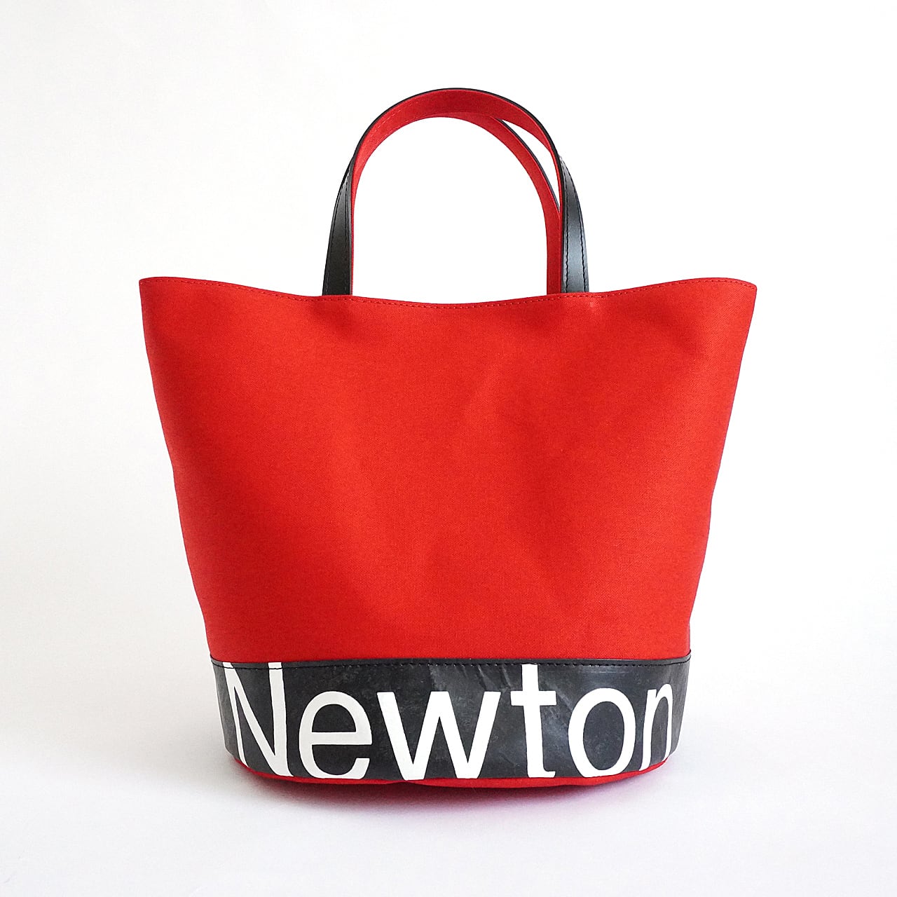 Bucket Tote / MTR-0087 | SANS-SERIF