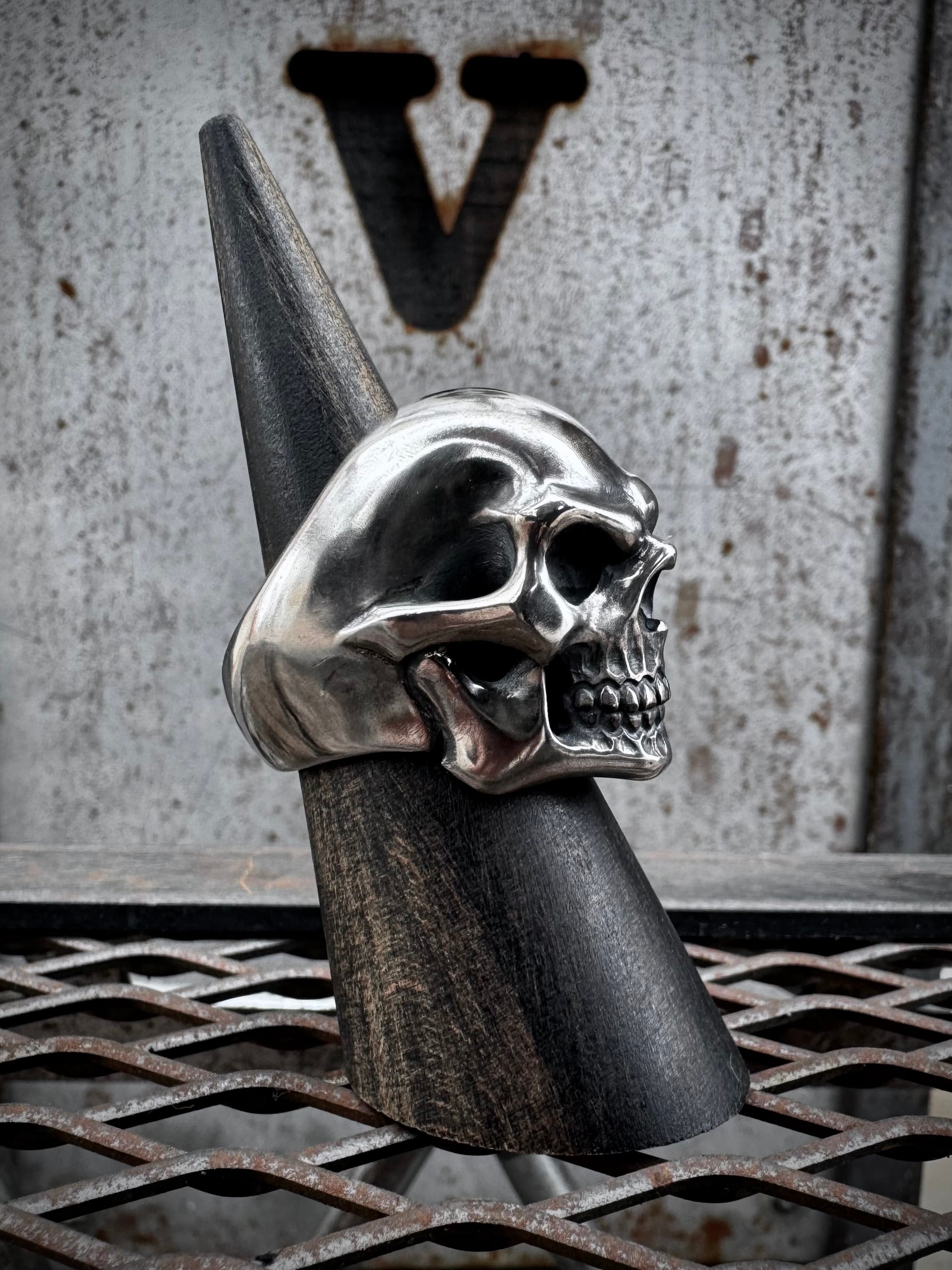 Rat Race Standard Skull Ring 3 スタンダードスカルリング3 | Gift