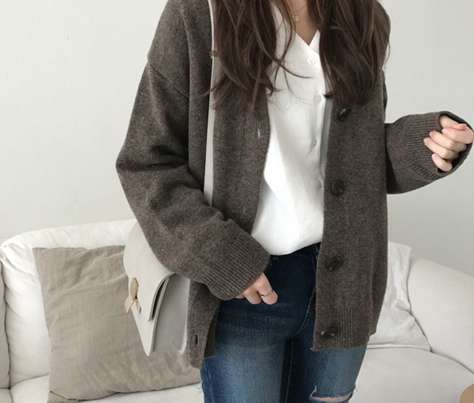 【新作】【送料無料】 韓国の秋と冬のセーターカーディガン厚く婦人服の寒さを防ぐ学生インターネットセレブ痩身 V ネックセーター L サイズ 0330713018425