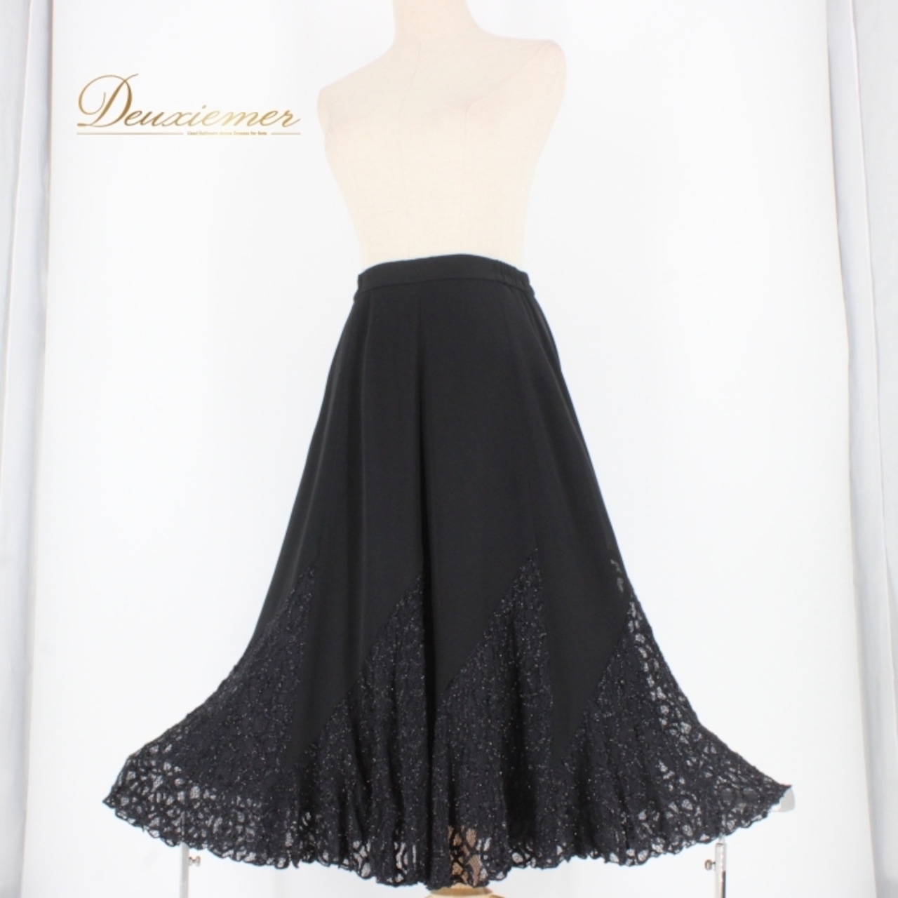 社交ダンス 衣装 スタンダード スカート レッスンウェア レディース ハチロー 黒 ブラック系 練習着 キラキラ レース シンプル フォーマル ポリエステル ナイロン レーヨン アーバンブラック 着回し便利 ファスナー 伸縮性 有り 総丈73cm ウエスト32cm Mサイズ 日本製