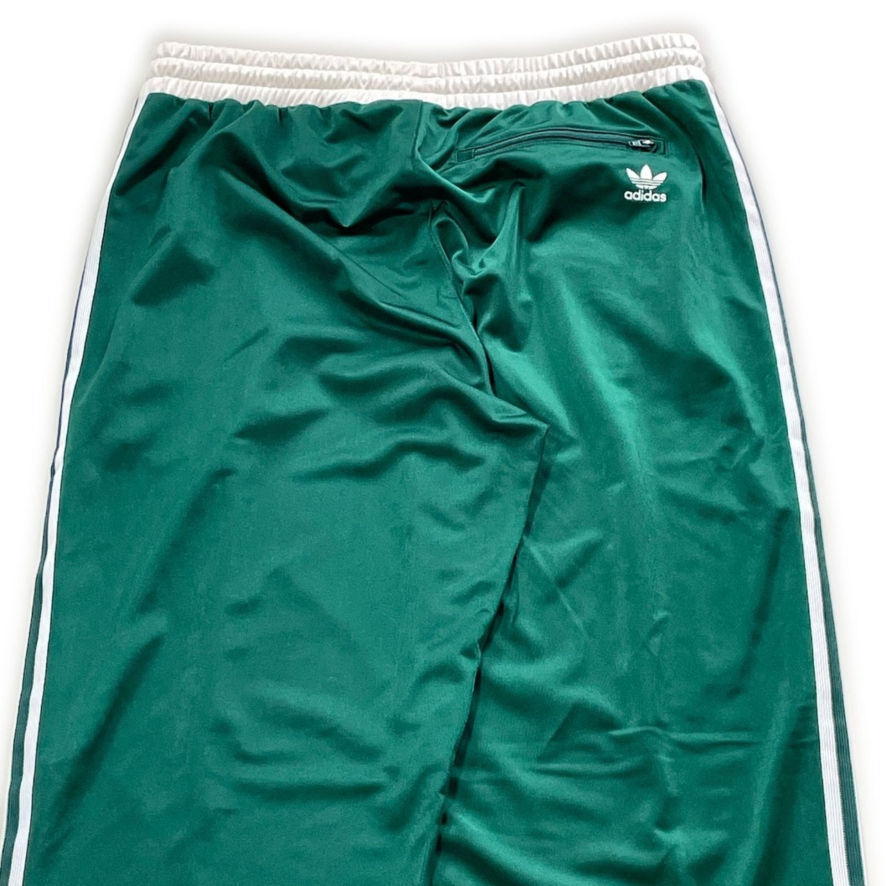 タグ付き 新品未使用 adidas アディダス トラックパンツ トレフォイル 